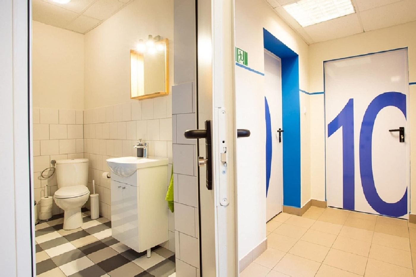 Moon Hostel Gdansk - Poland - GDANSK - Room - 8