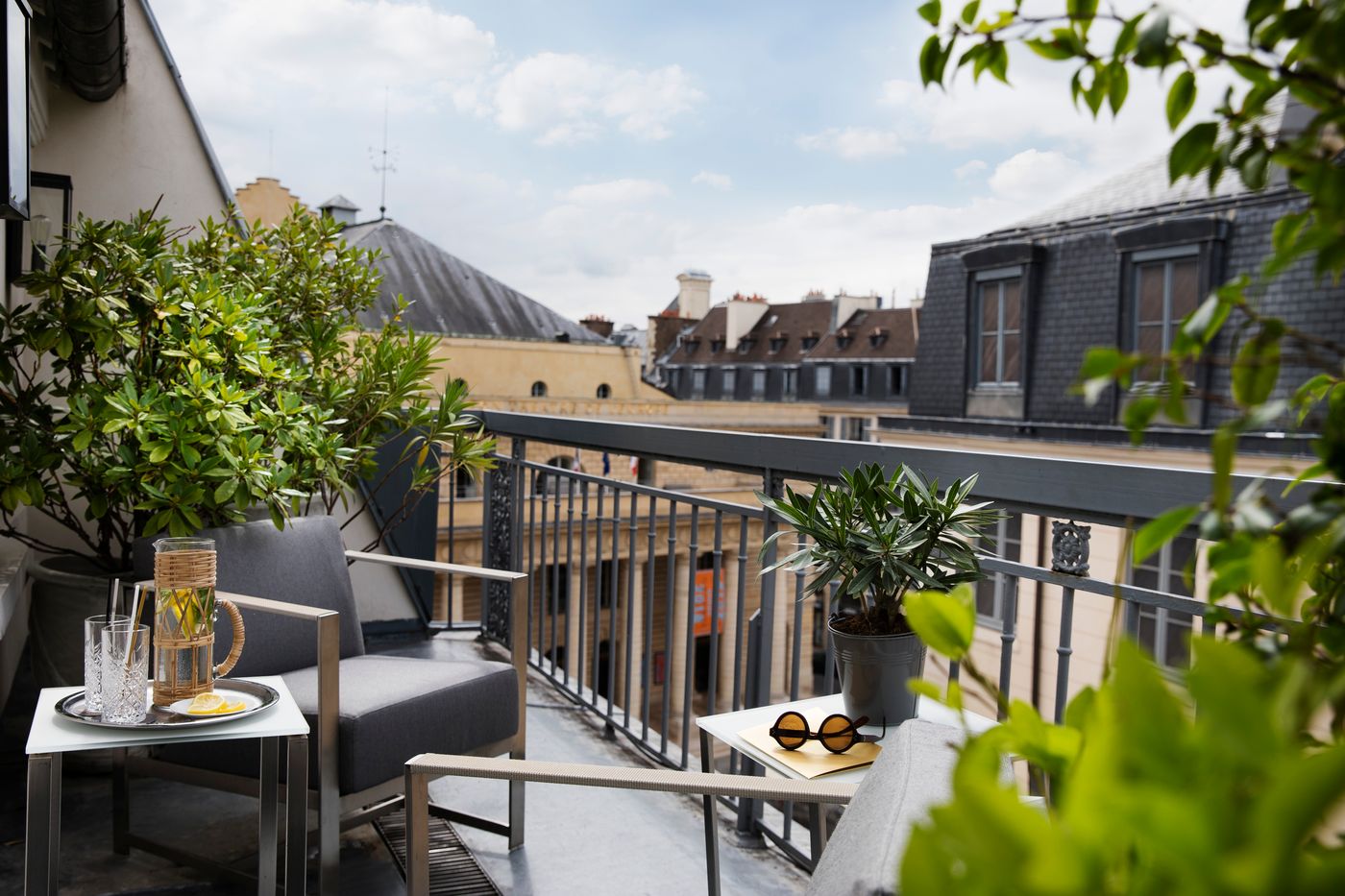 Baume-Hotel-Terrace-34