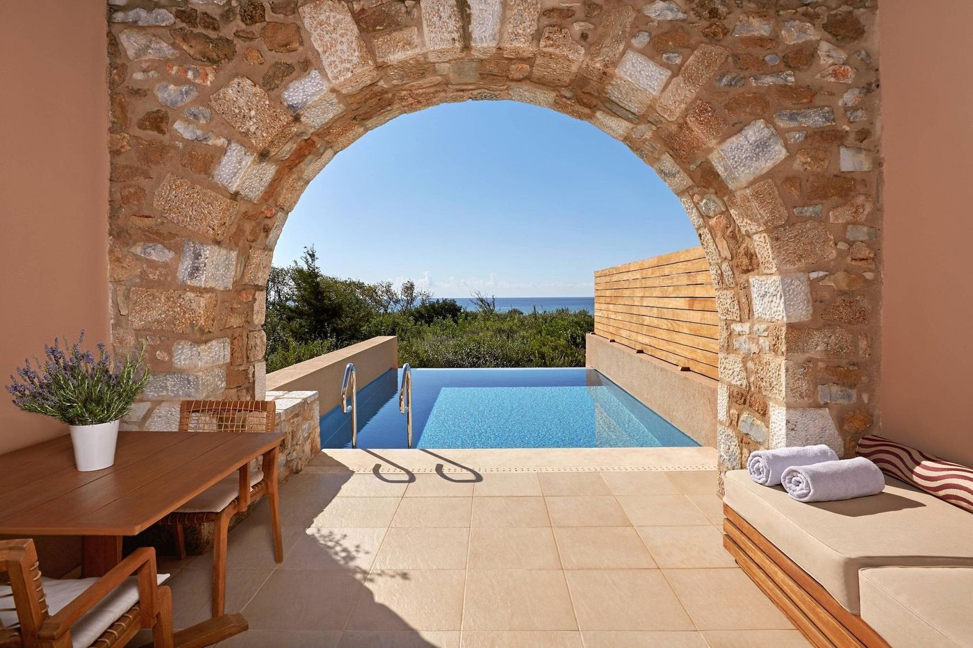 The-Westin-Resort-Costa-Navarino-Beach-11