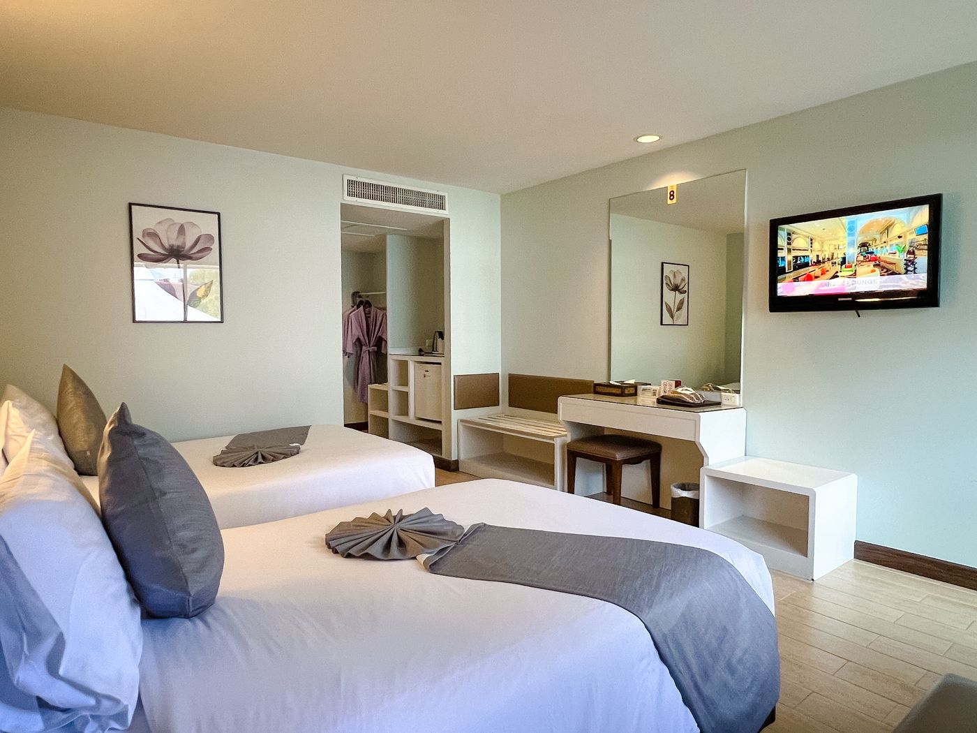 Patong-Resort--SHA-Extra-Plus--Room-22