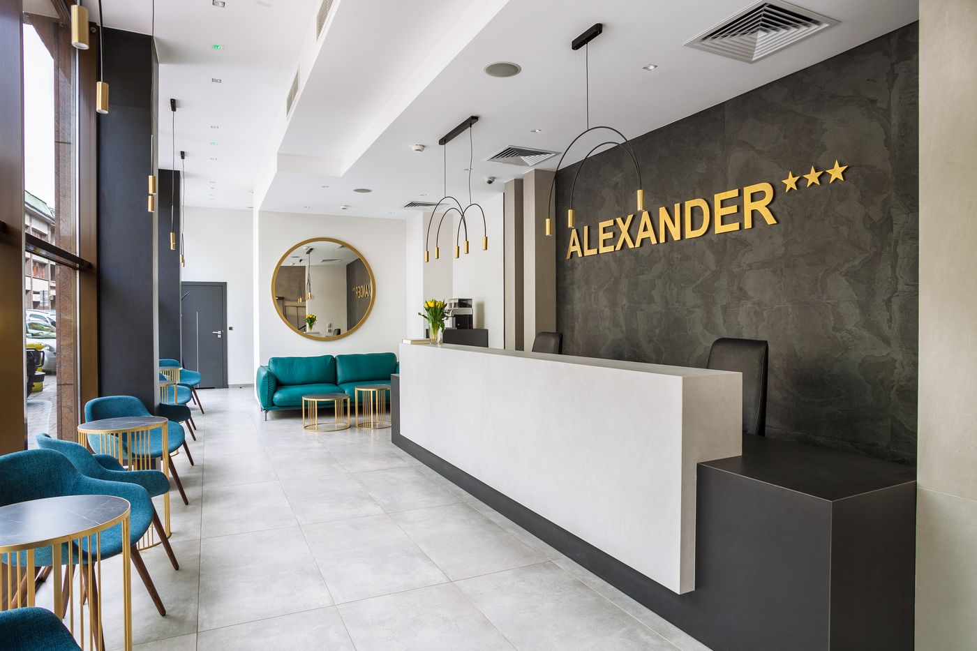 Alexander-Lobby-3
