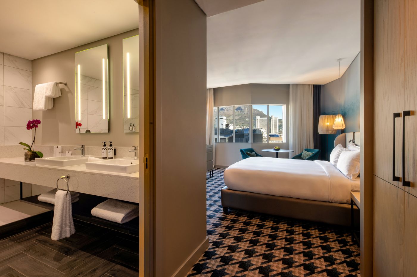 Pullman-Cape-Town-City-Centre-Room-33