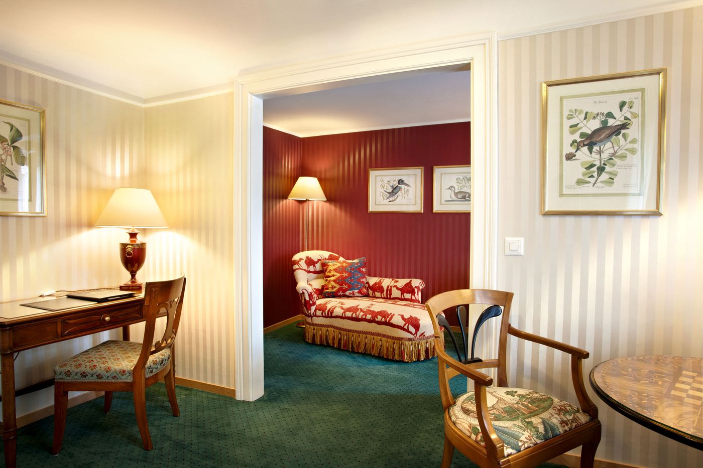 Romantik Hotel Wilden Mann Luzern-Switzerland-LUCERNA-Room-10