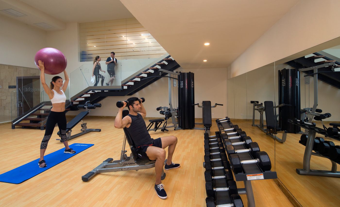 Hideaway-At-Royalton-Negril-Sports-and-Entertainment-96