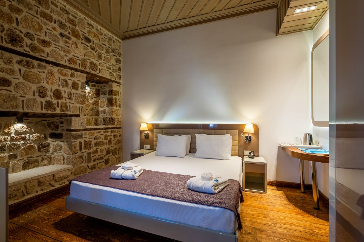 Puding-Hotel-Room-45