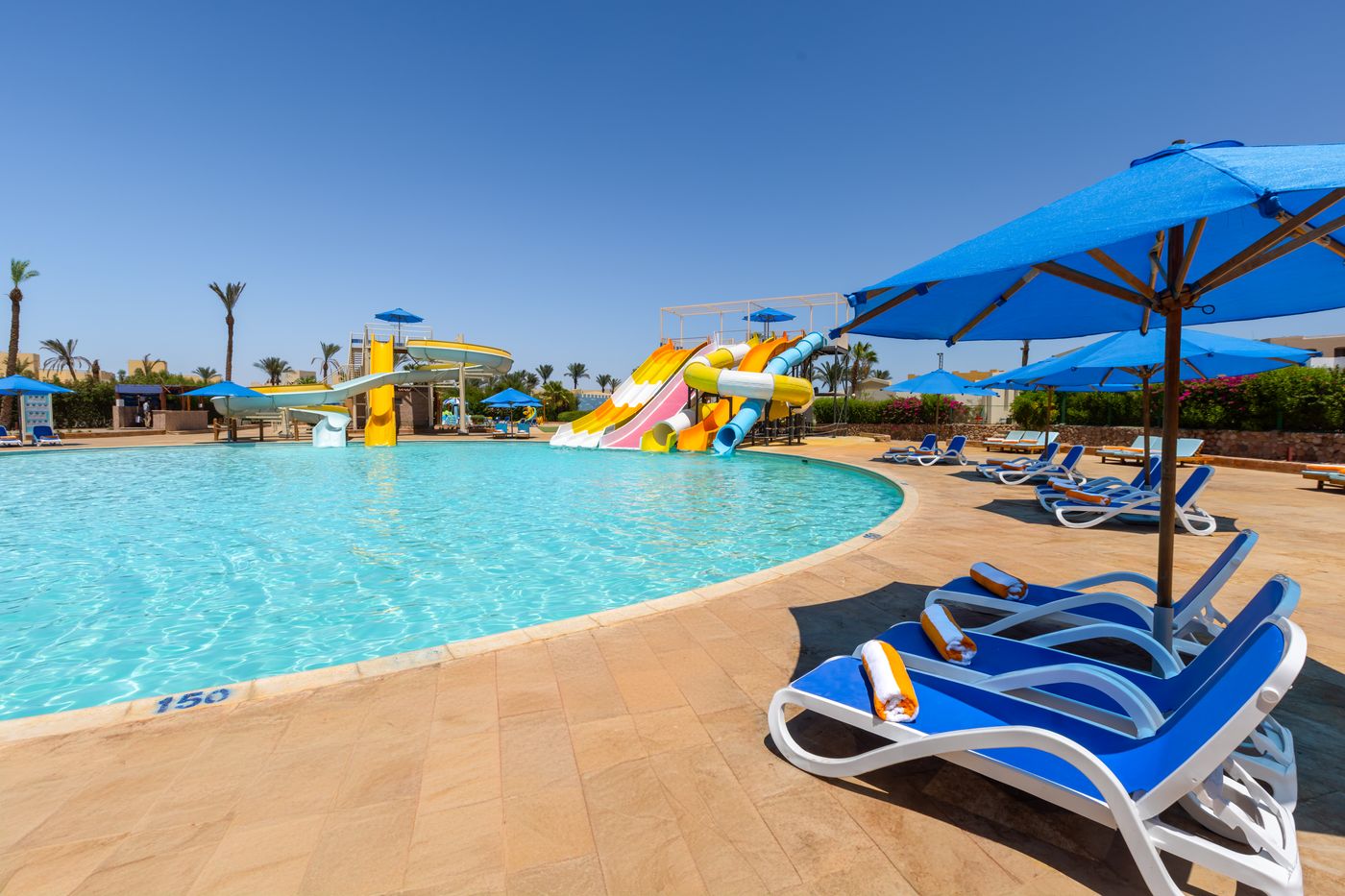 New - Amwaj Oyoun Hotel and Resort