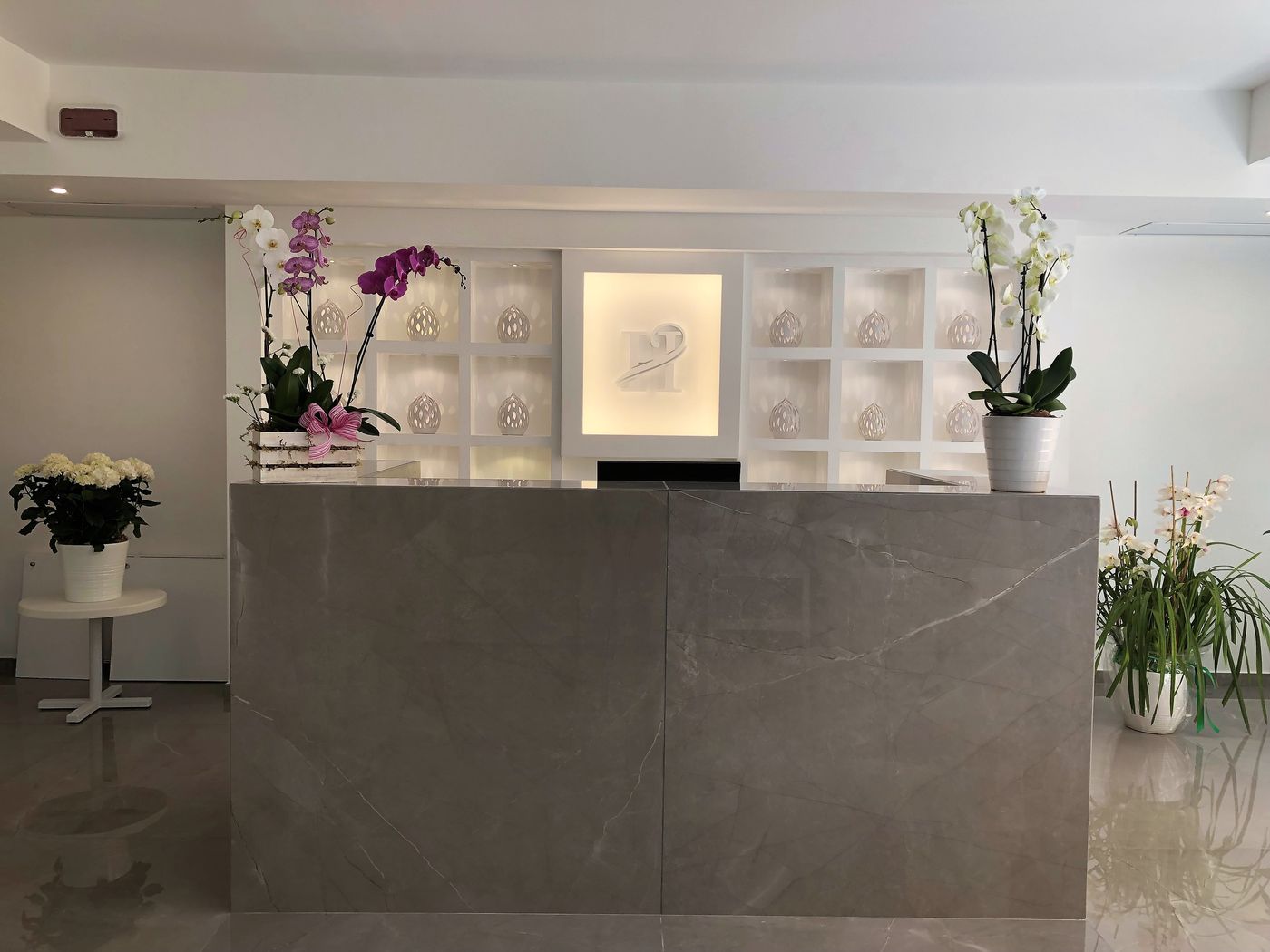 Hotel Isabella Sorrento-Italy-Sant'Agnello Di Sorrento-Lobby-10