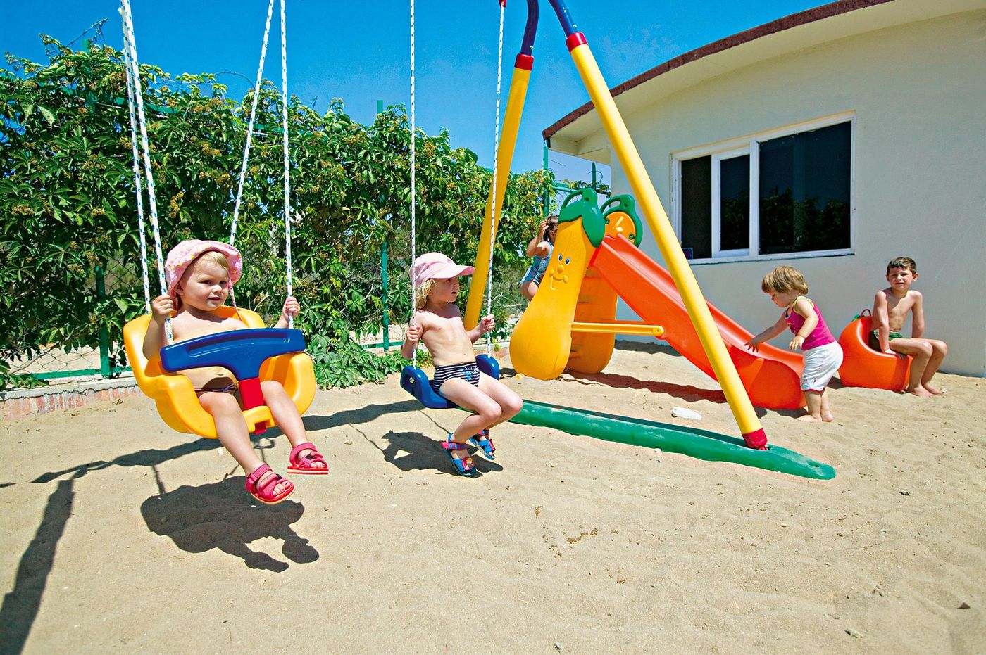 Febeach-Hotel-Side-Sports-and-Entertainment-25