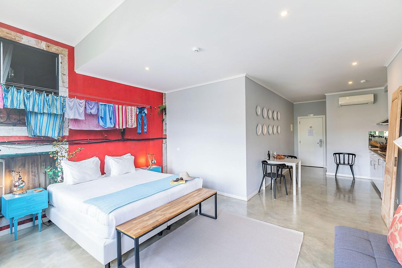 Emporium-Lisbon-Suites-Room-45