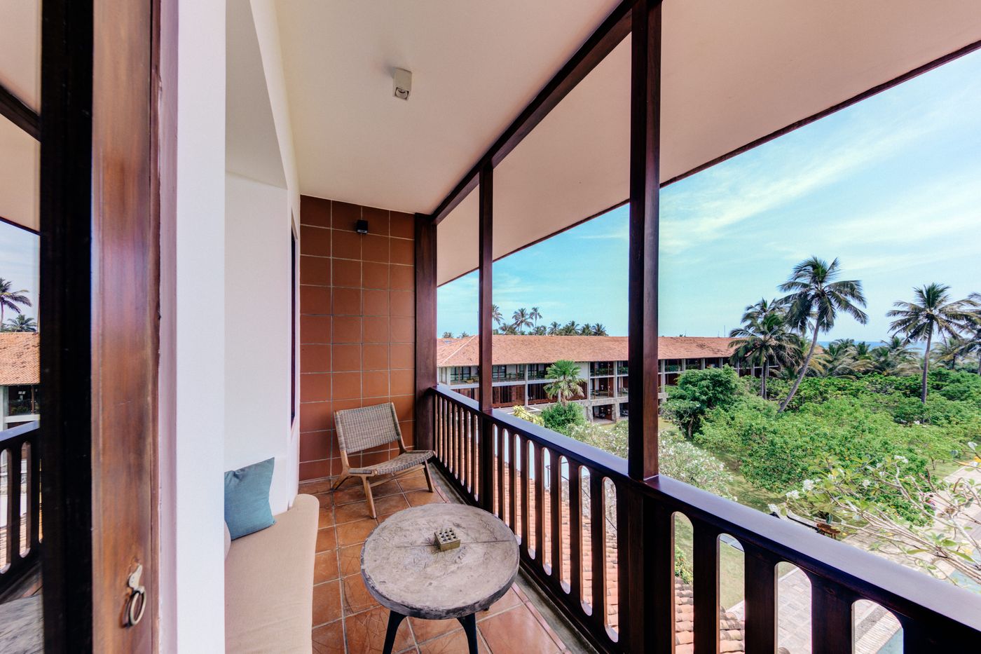 Cinnamon-Bentota-Beach---Signature-Selection-Room-45