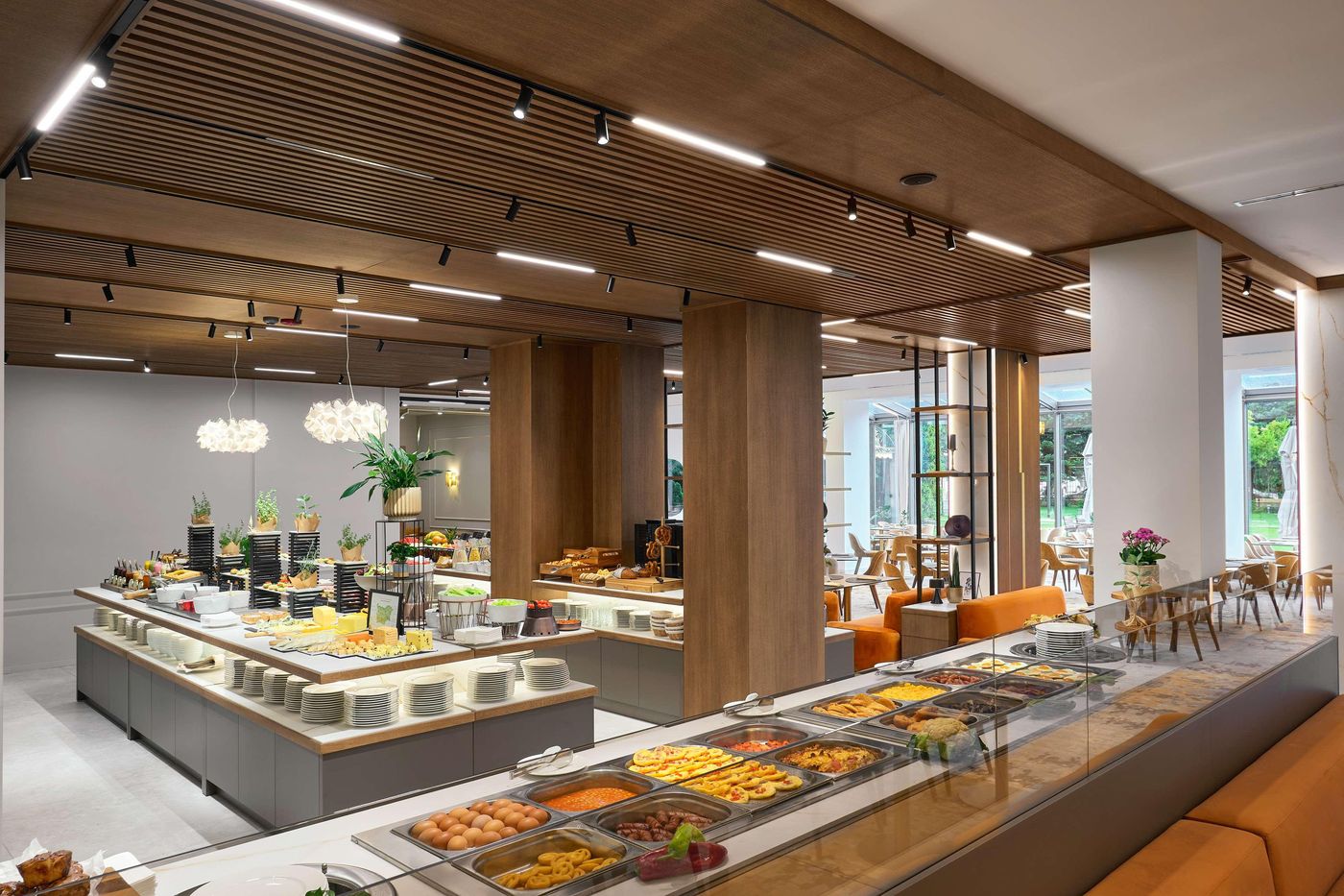 Imperial-Plovdiv-a-member-of-Radisson-Individuals-Restaurant-43