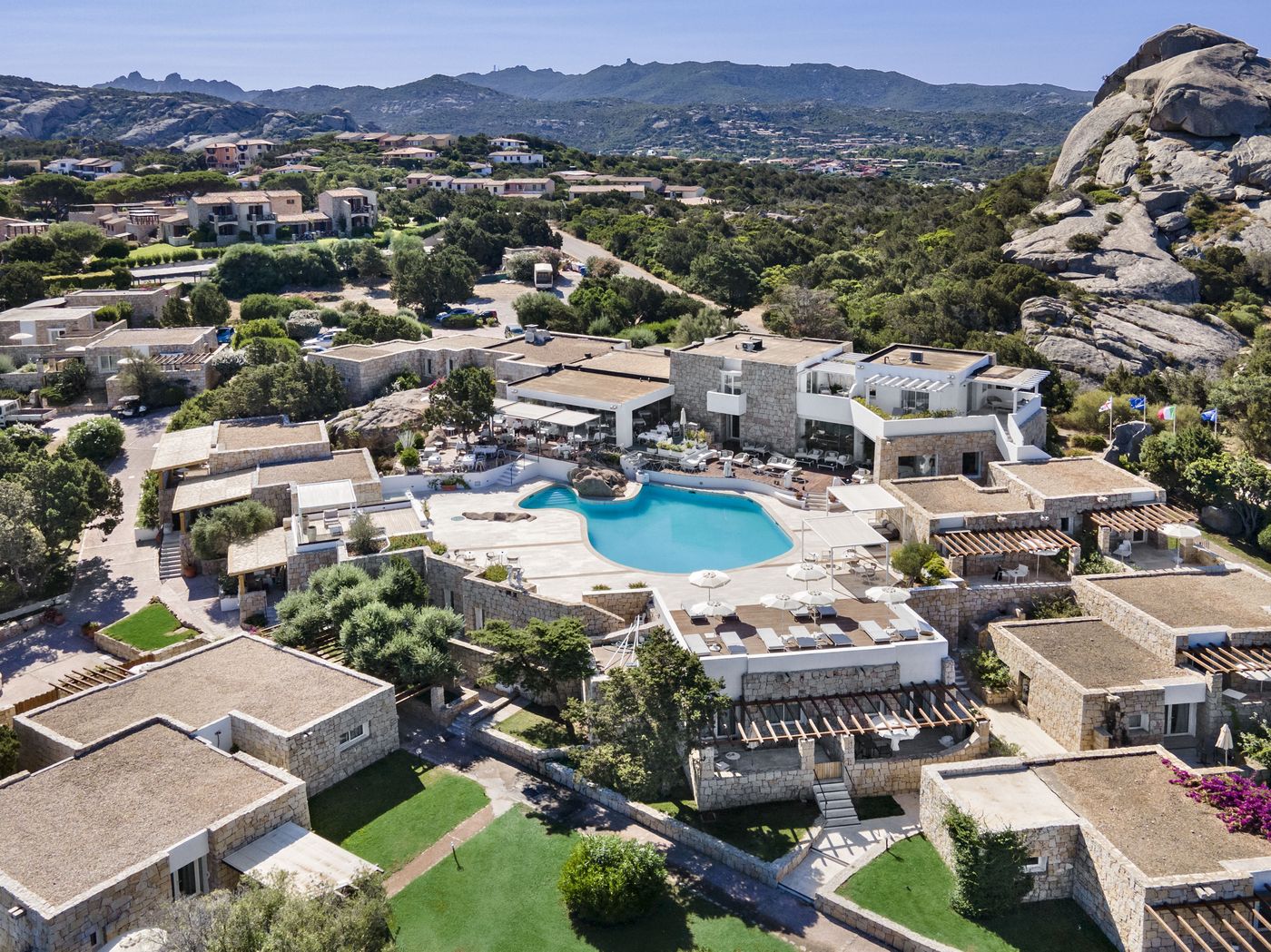 Grand-Relais-dei-Nuraghi-General-view-1