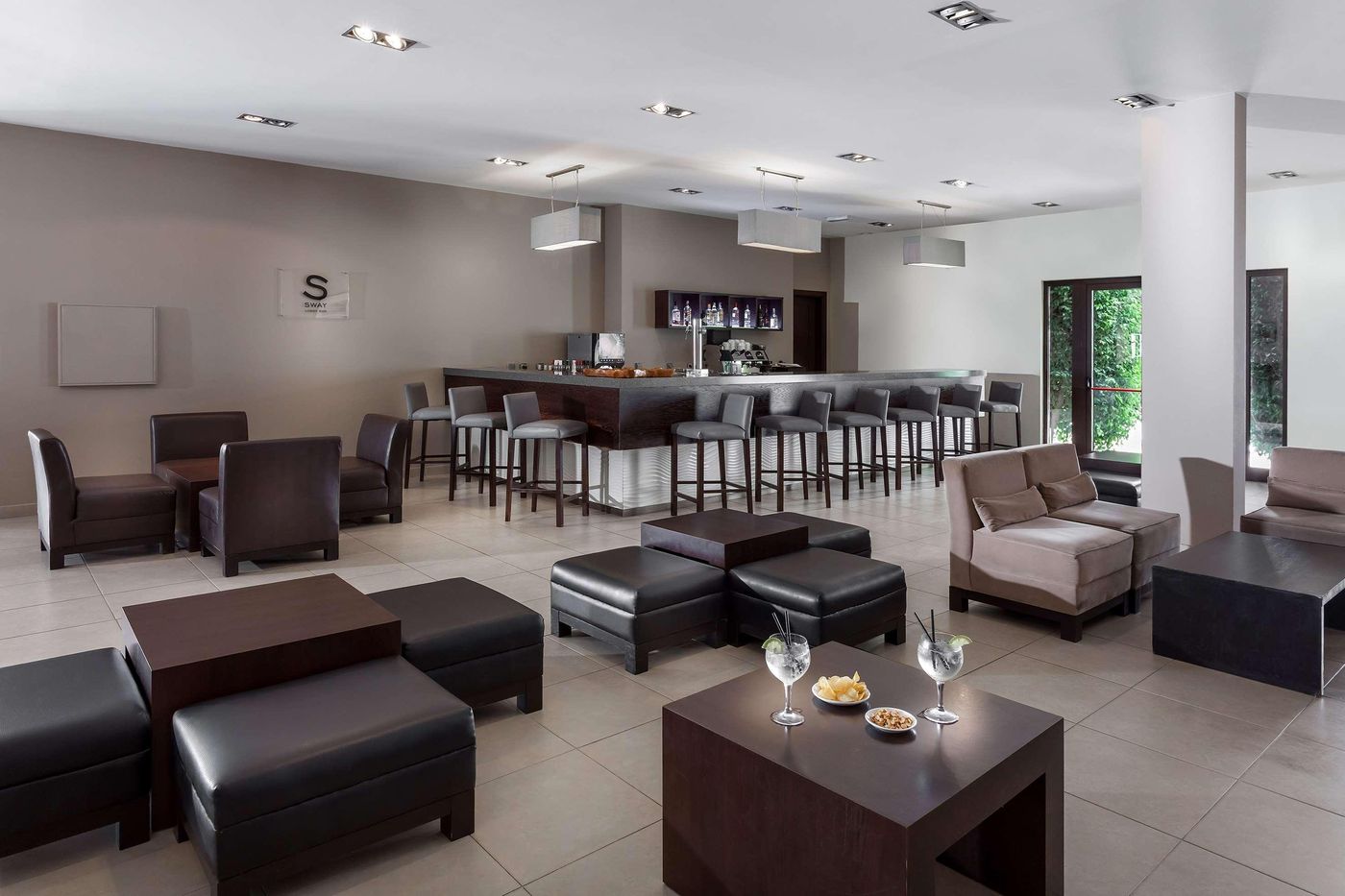 Melia-Tortuga-Beach-Resort-and-Spa-Lobby-55