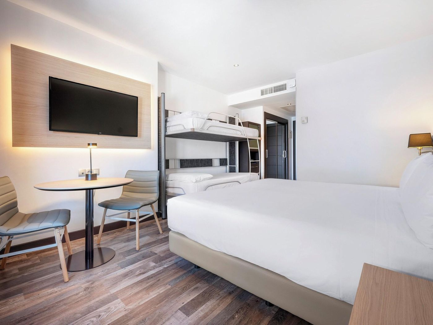 TRYP-Cadiz-La-Caleta-Hotel-Room-11
