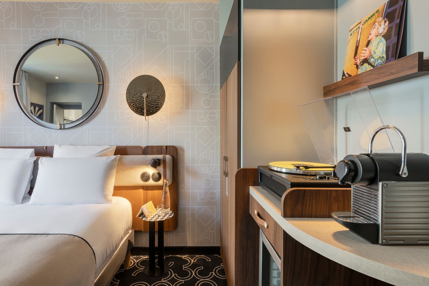 Mercure-Paris-Opera-Grands-Boulevards-Room-19