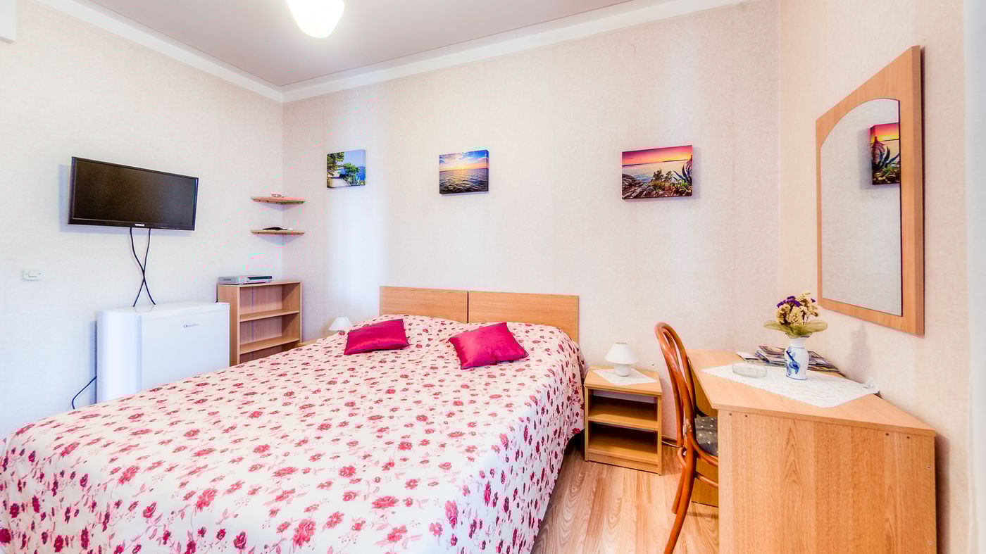 Guest-House-Villa-Nina-Room-33