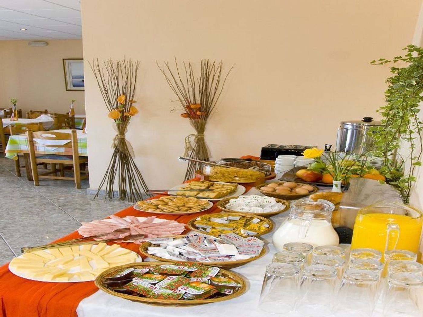 Plessas-Palace-Aparthotel-Restaurant-22