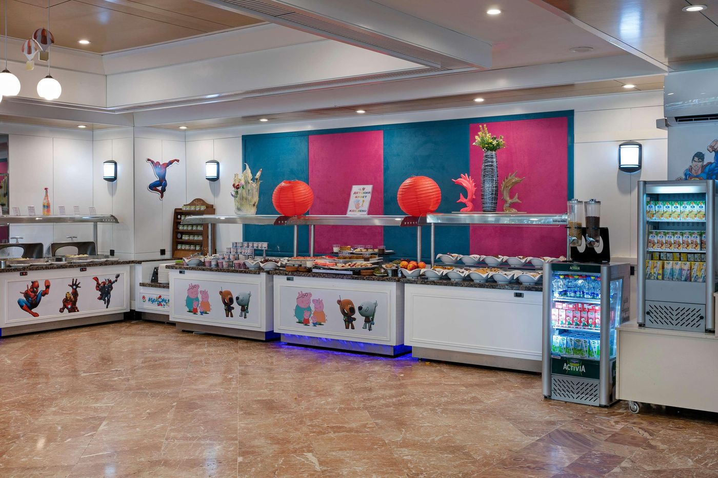 Seven-Seas-Hotel-Blue-Sports-and-Entertainment-90