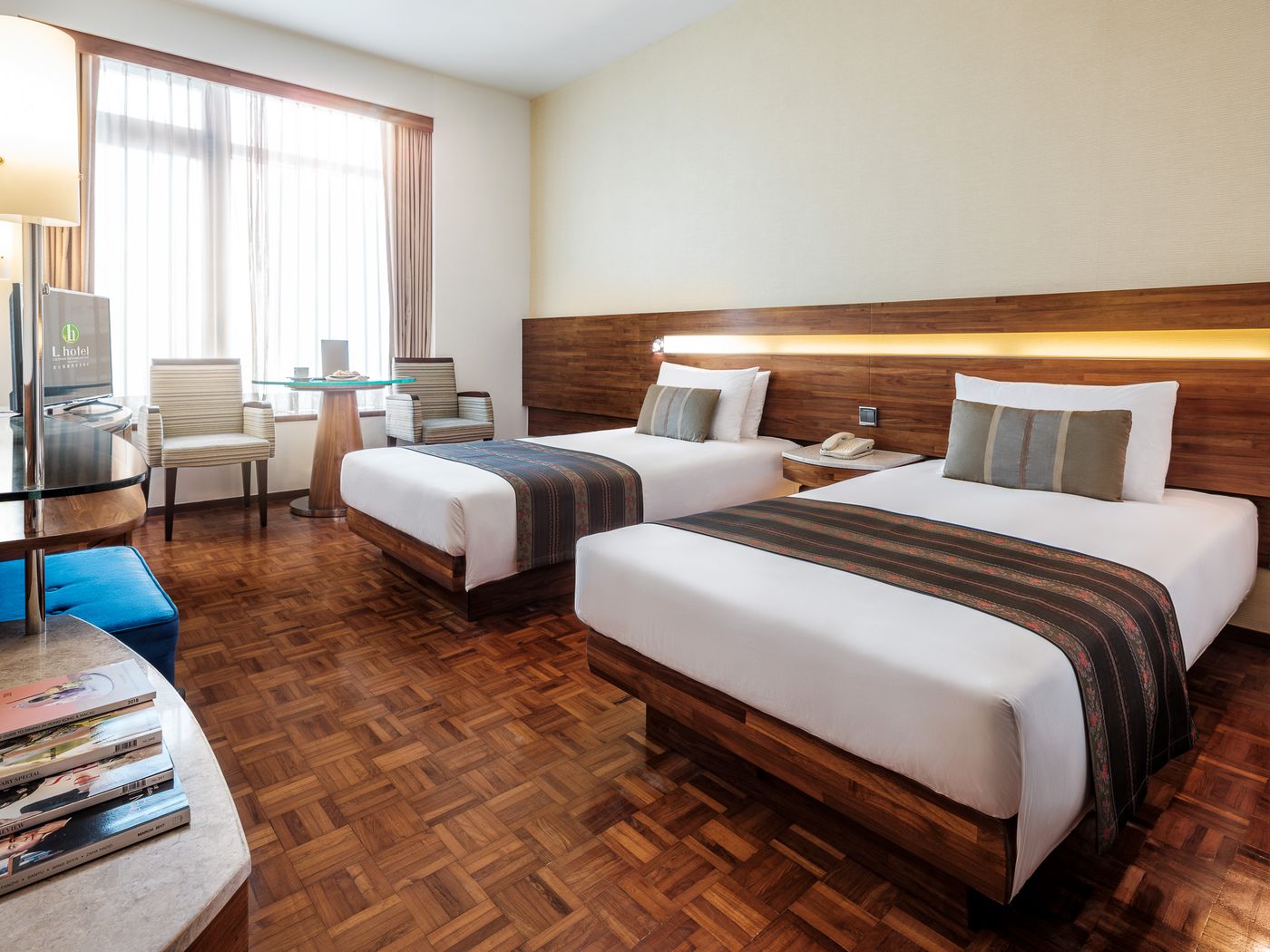 Nina-Hotel-Causeway-Bay-Room-5