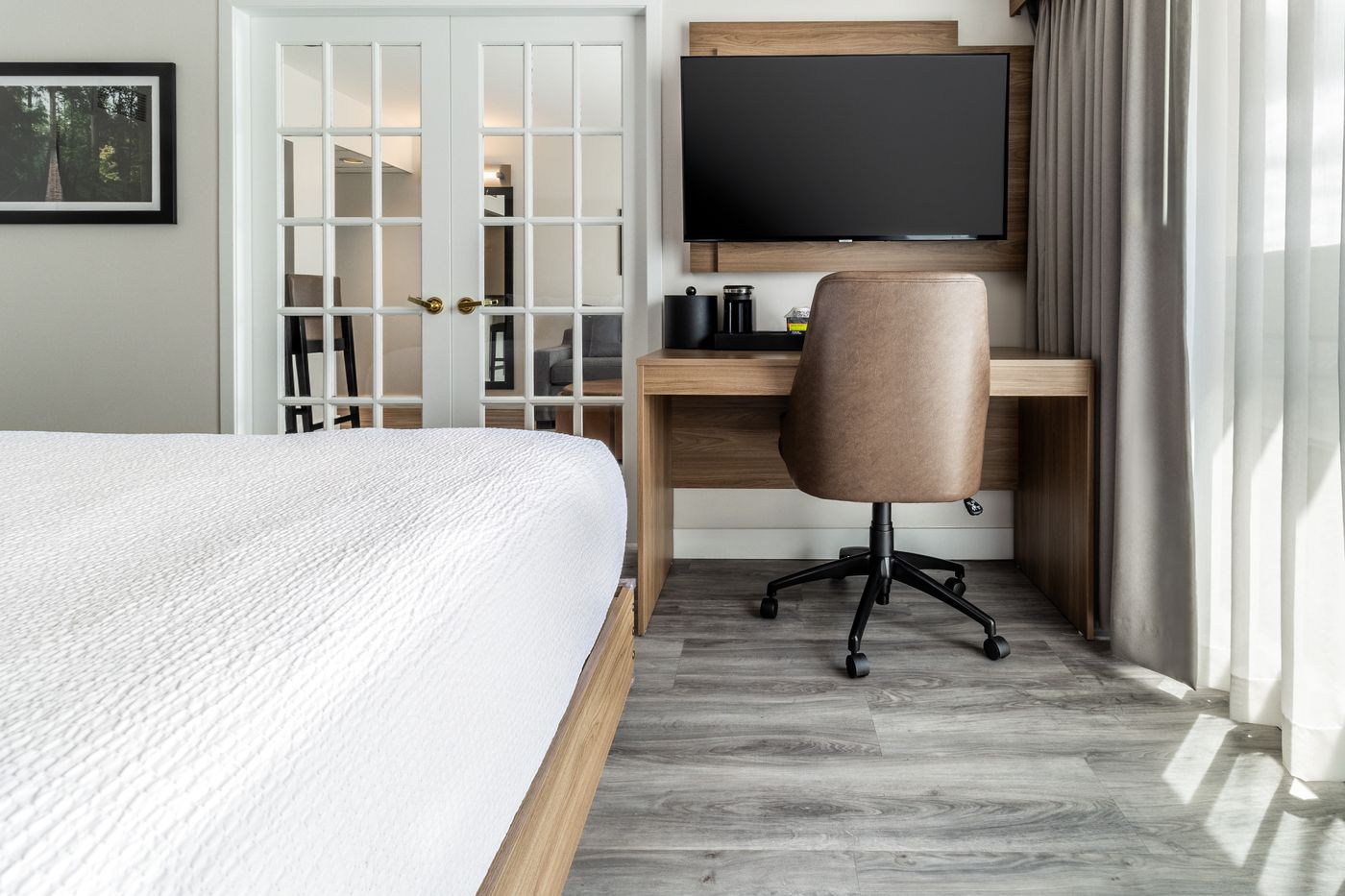 Atrium-Hotel-Vancouver-Room-38