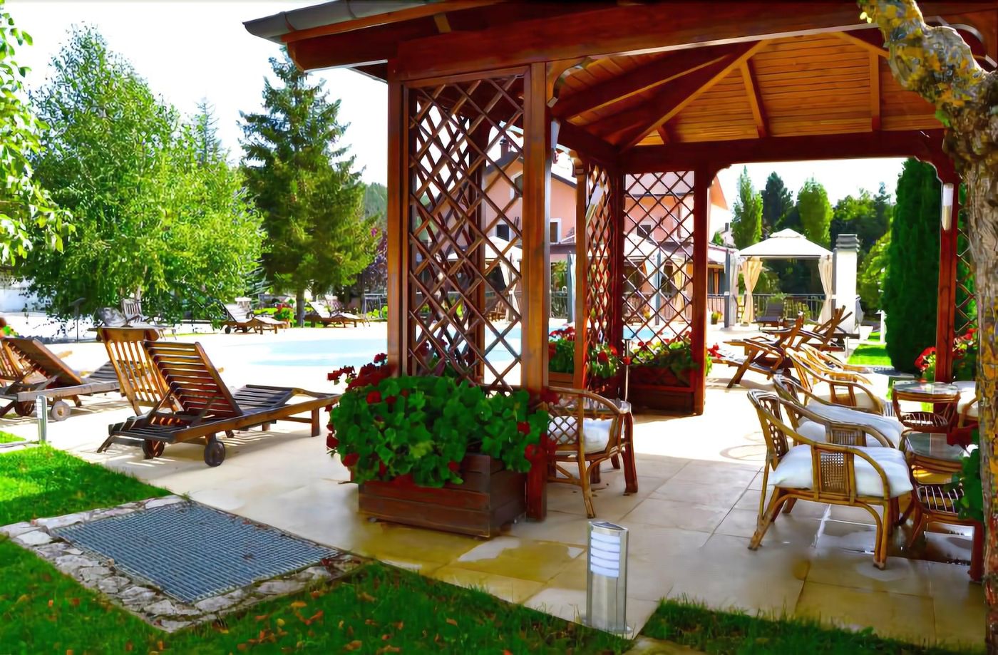 Hotel-Bucaneve-Terrace-19