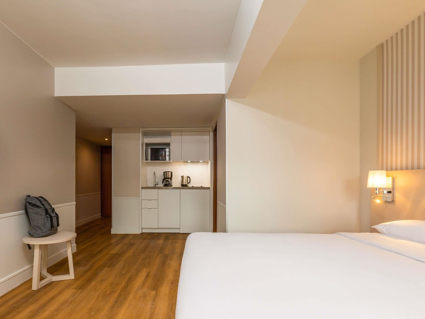 Adagio-Paris-Tour-Eiffel-Room-45