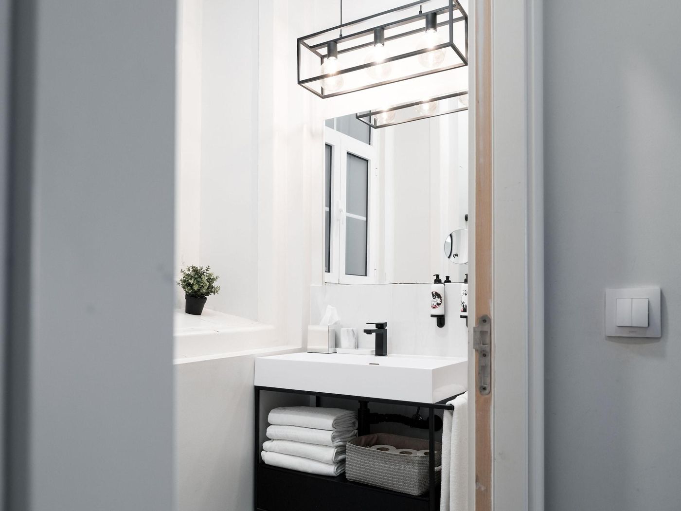 The-Art-Inn-Lisbon-Room-46