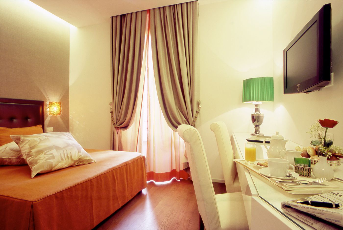 Roma-Boutique-Hotel-Room-8