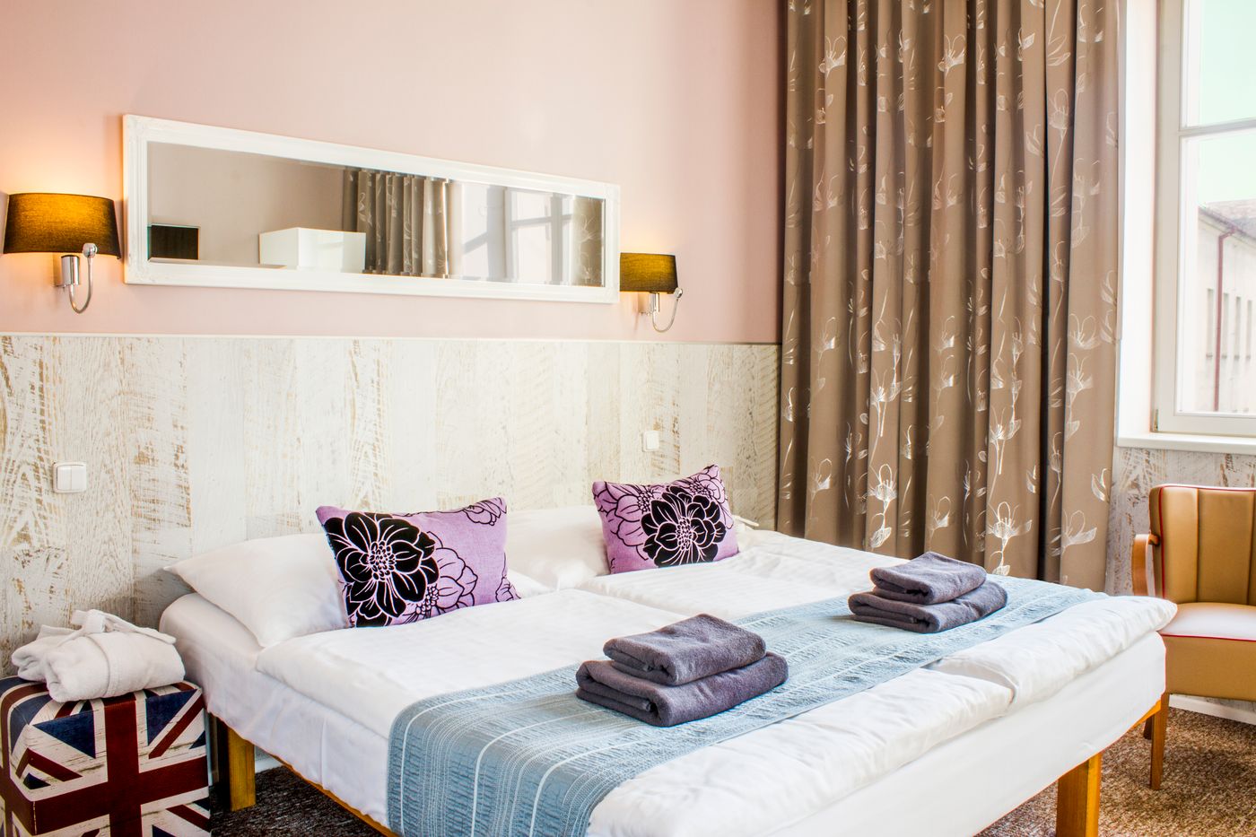 Royal-Court-Hotel-Room-19