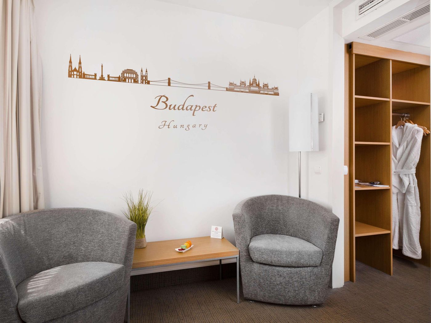 Novotel-Budapest-City-Room-41
