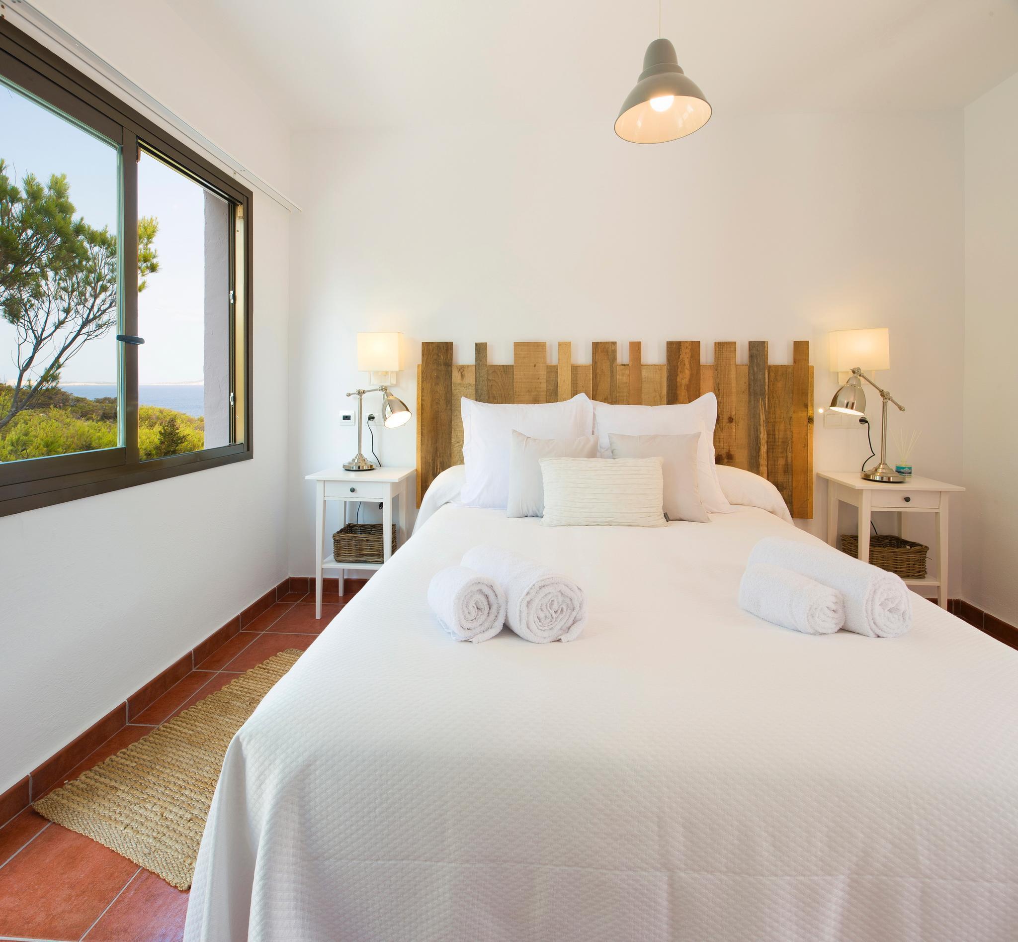 Hostal--La-Torre-Room-27