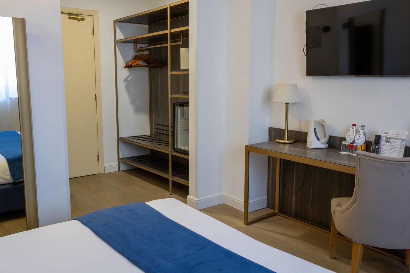 Grand-Hotel-Tiberio-Room-29