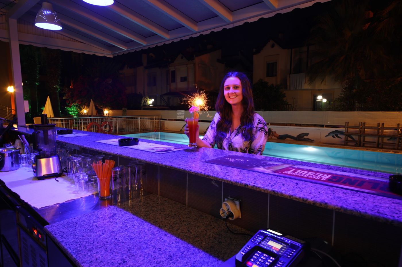 Club-Ako-Apart-Bar-16