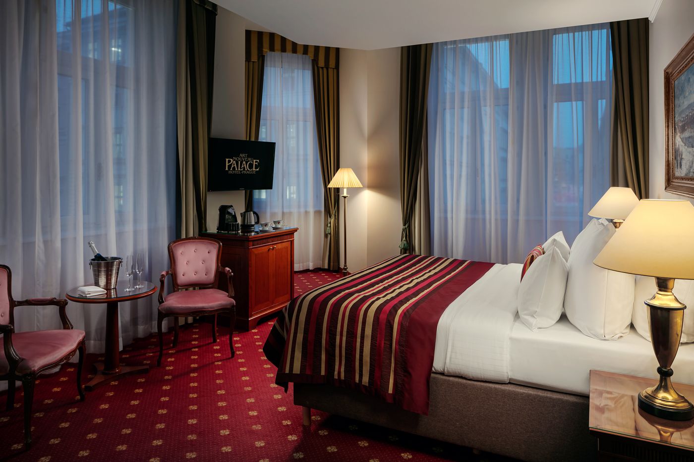 Art-Nouveau-Palace-Hotel-Room-12