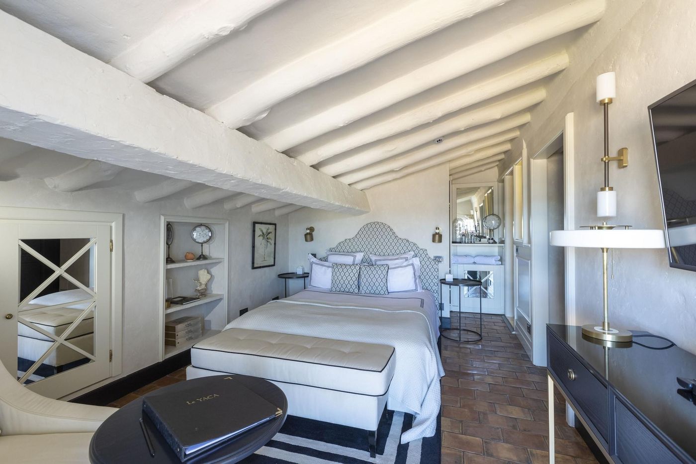 Hotel-Restaurant-Le-Yaca-Room-47