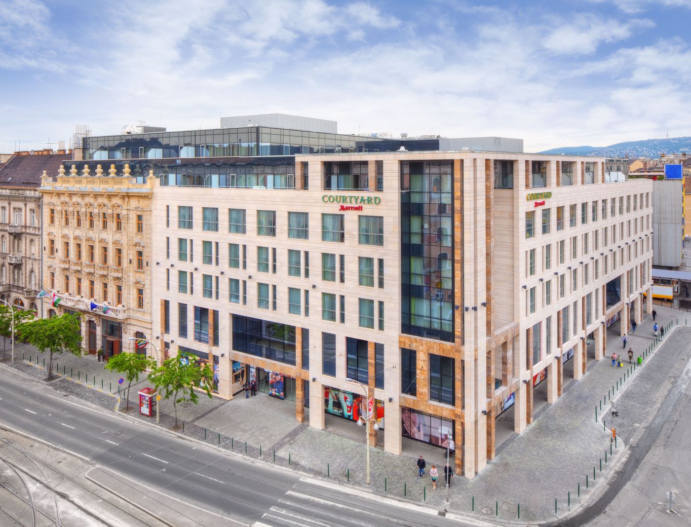 Courtyard-Budapest-General-view-3