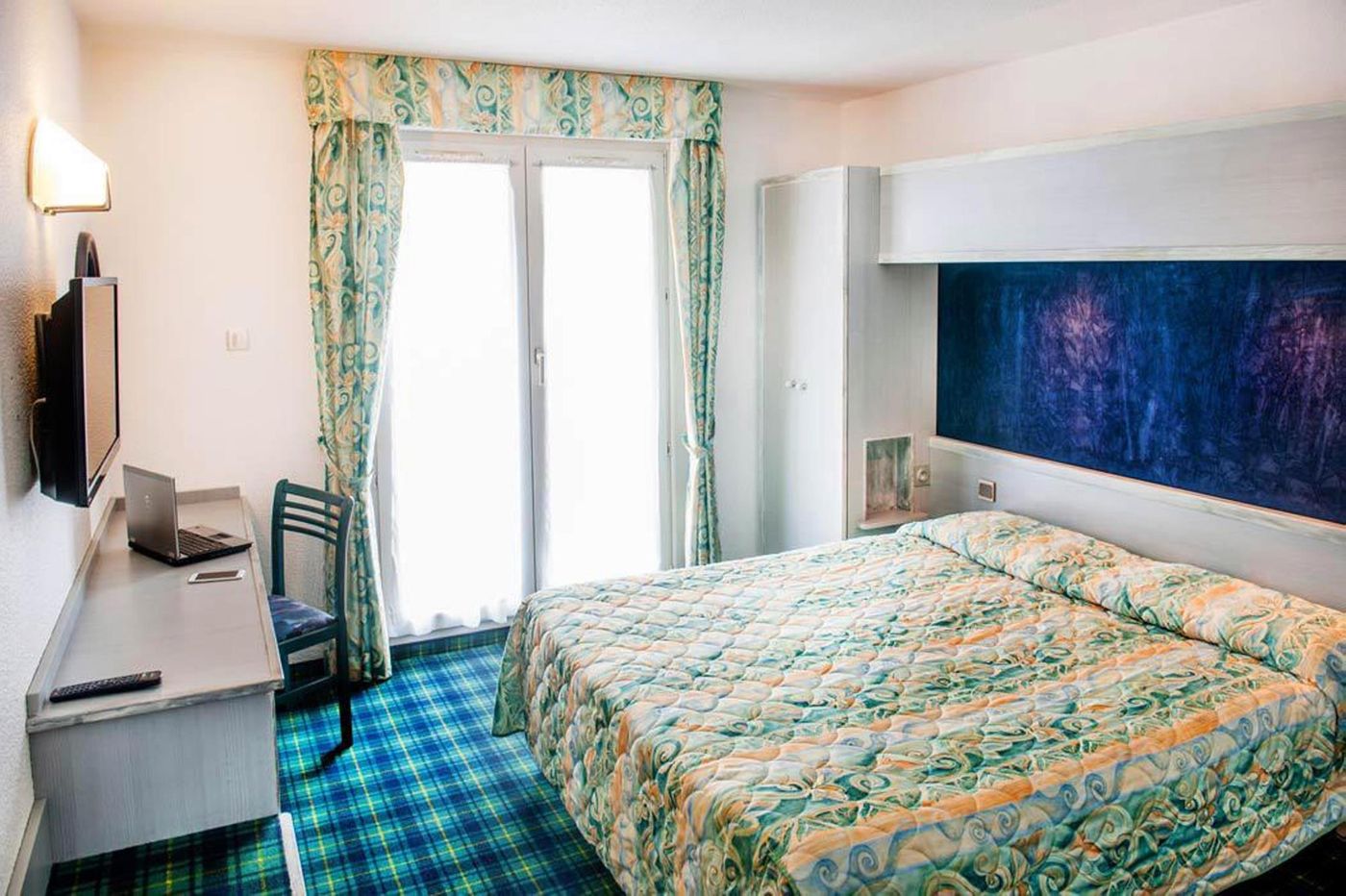 Christ Roi-France-lourdes-Room-10