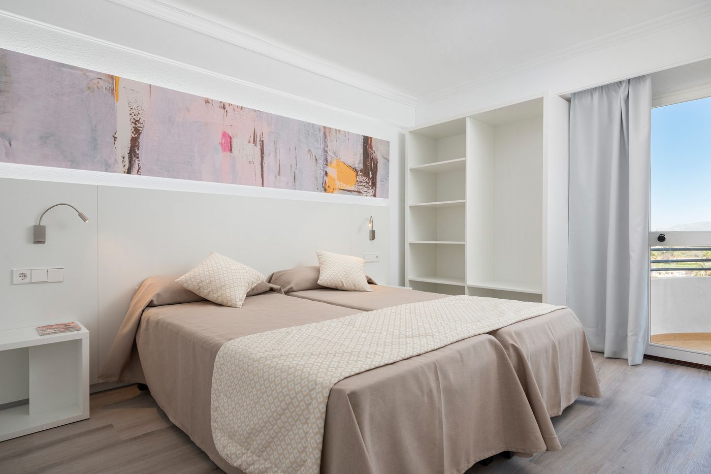 11.06.25 Alcudia Beach Apartments