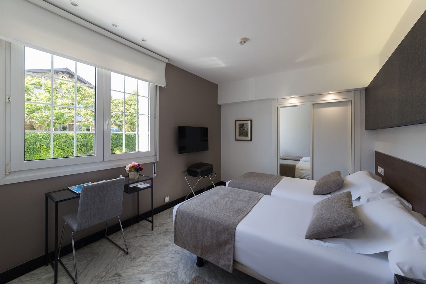 Avenida-Spain-DONOSTIA - SAN SEBASTIAN-Room-7