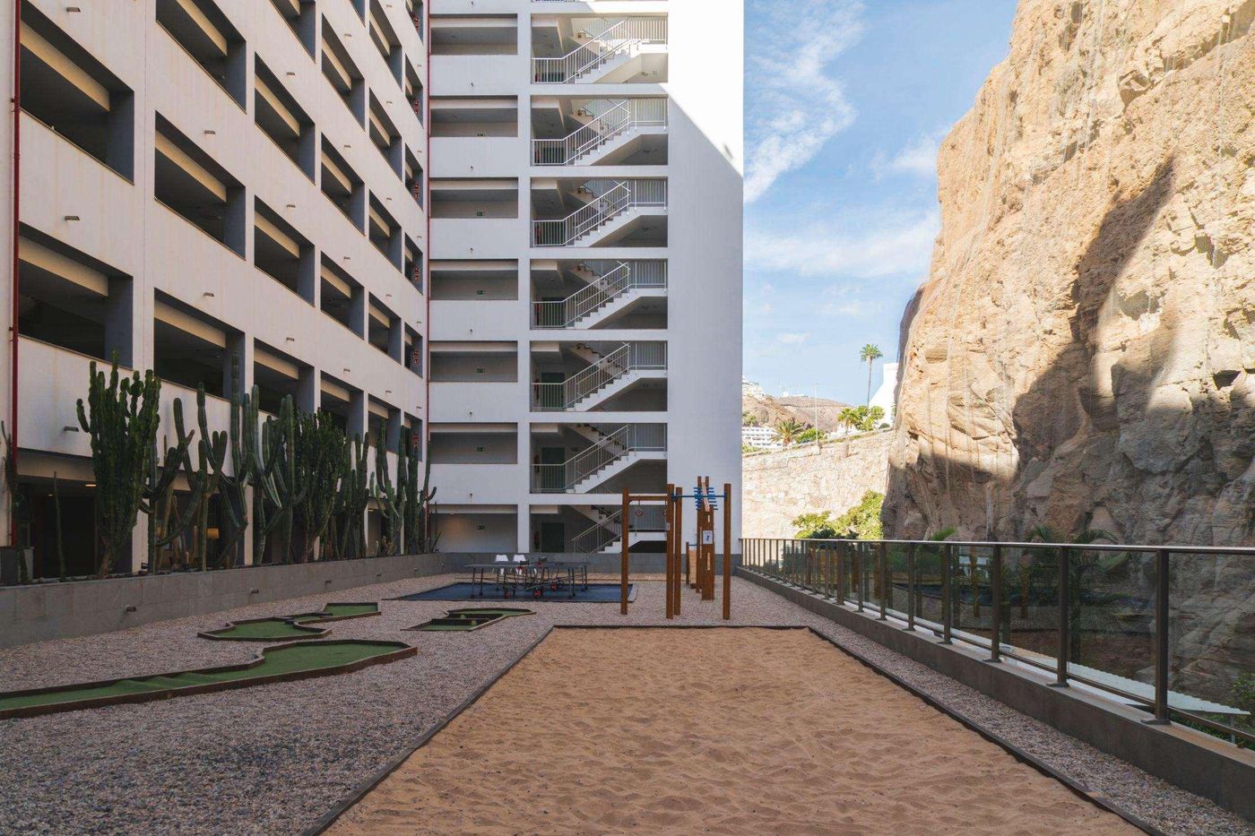 Marina-Suites-General-view-20