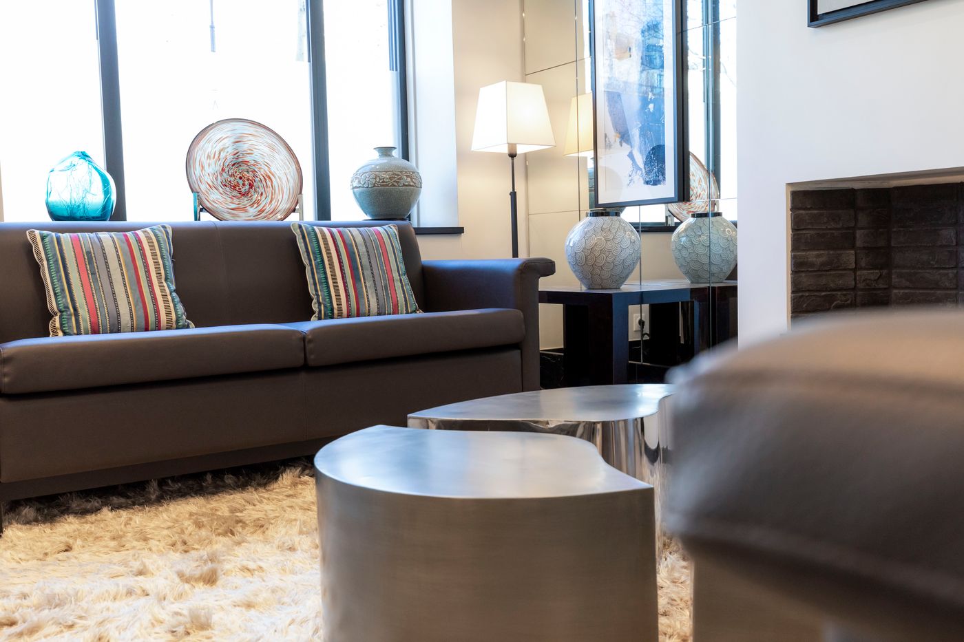 Montfleuri-Arc-de-Triomphe-Lobby-14