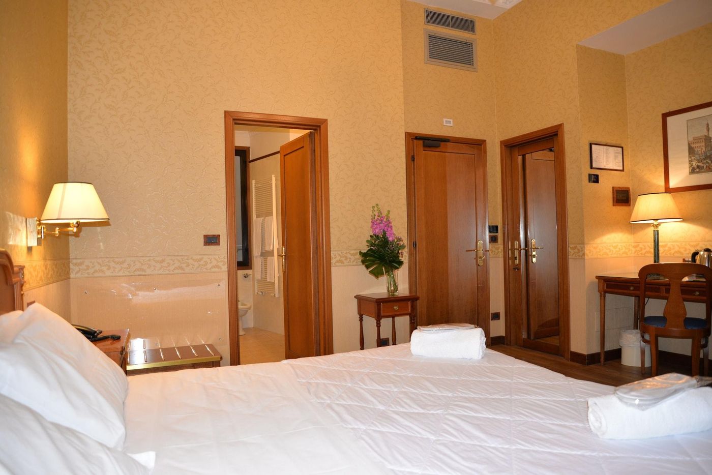 Strozzi-Palace-Hotel-Room-24