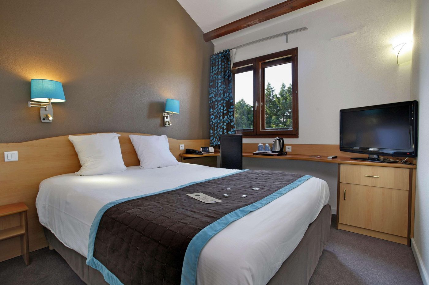 Kyriad Montpellier Méditerranée Aéroport - France - MAUGUIO - Room - 6