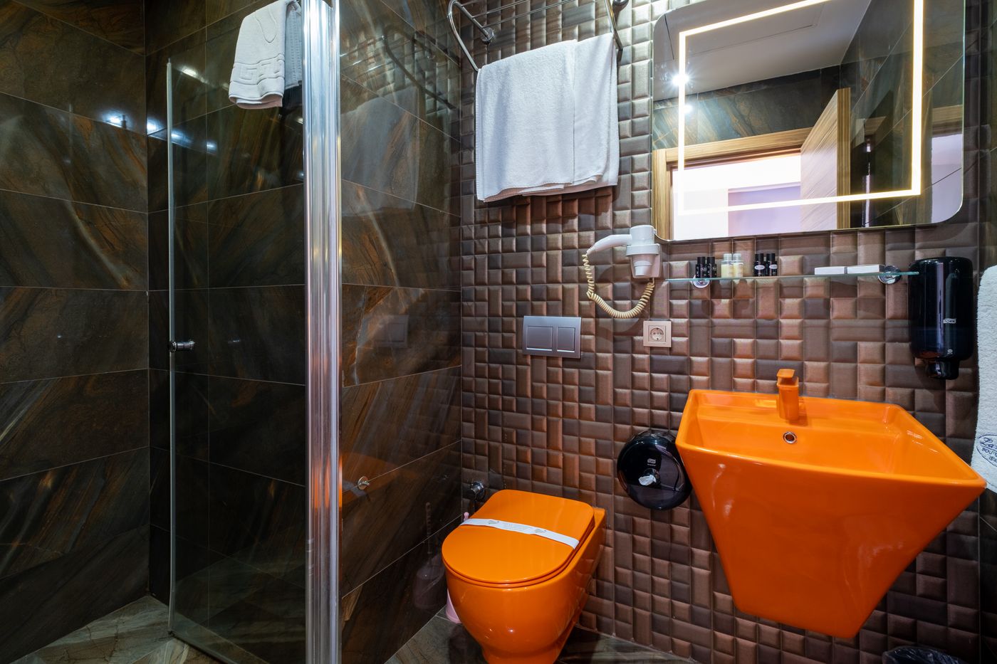 La-Wisteria-Boutique-Hotel-Room-37