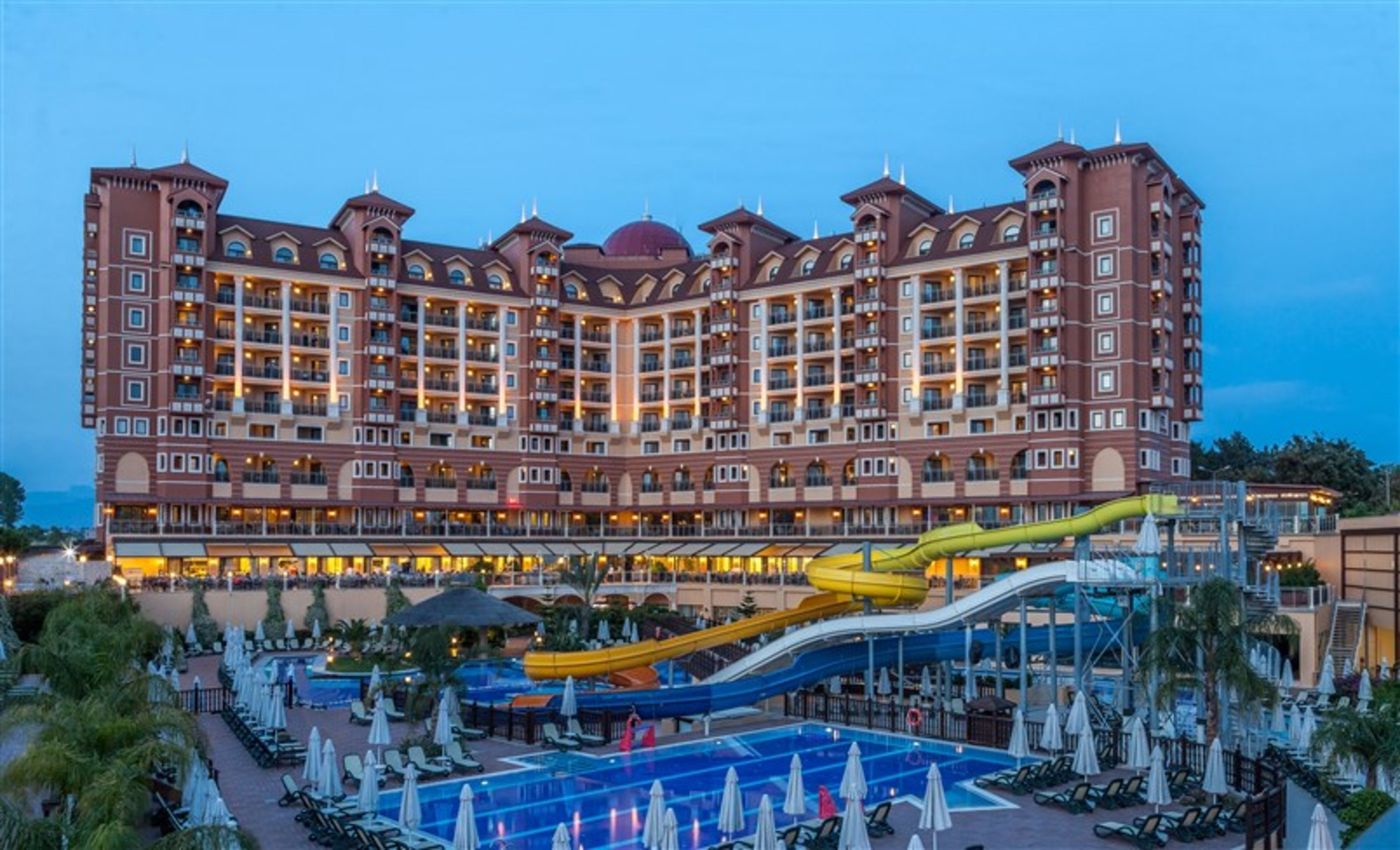 Villa-Side-Residence-General-view-5