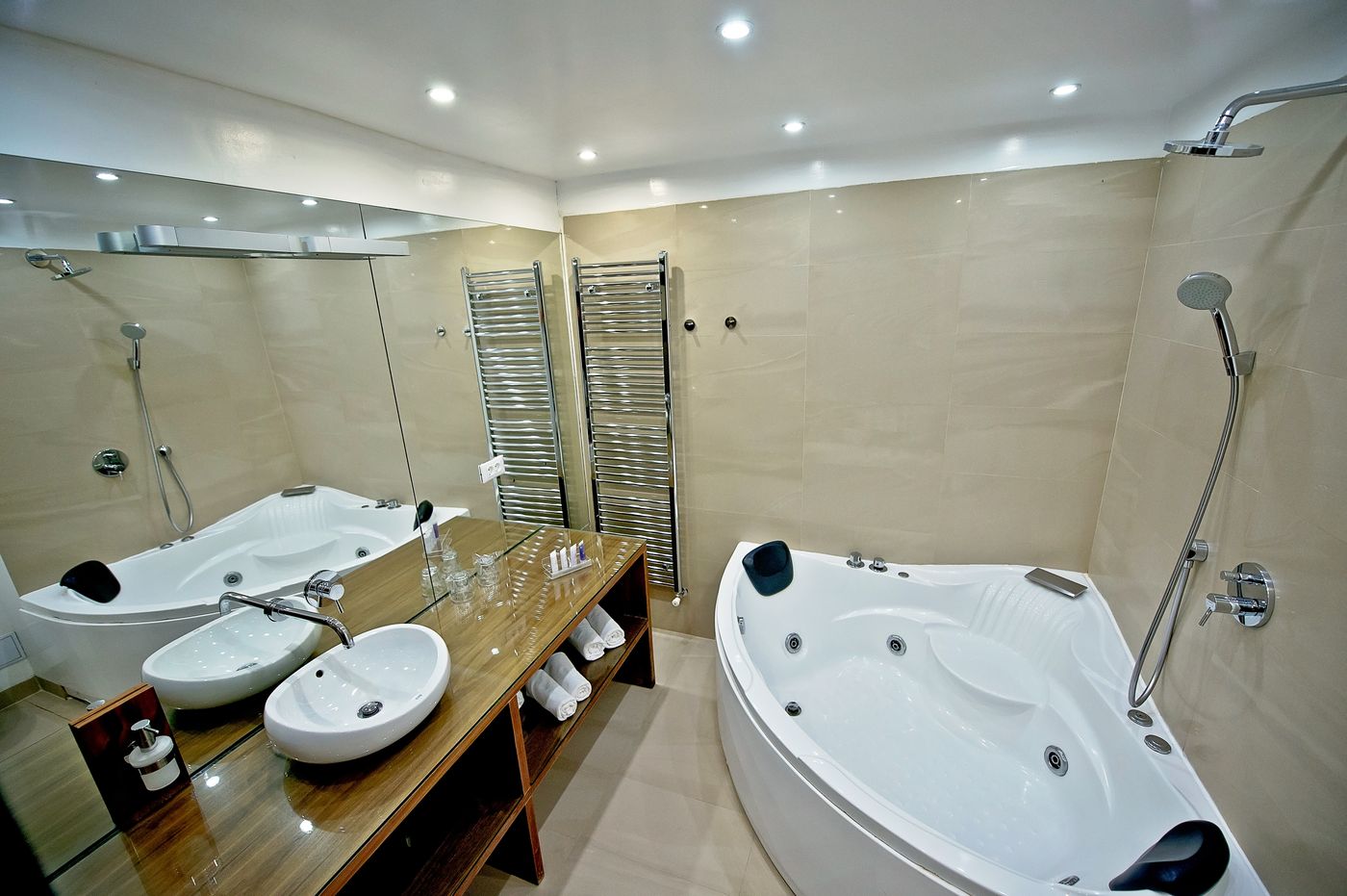 Heritage-Jupiter-Luxury-Hotel-Room-62