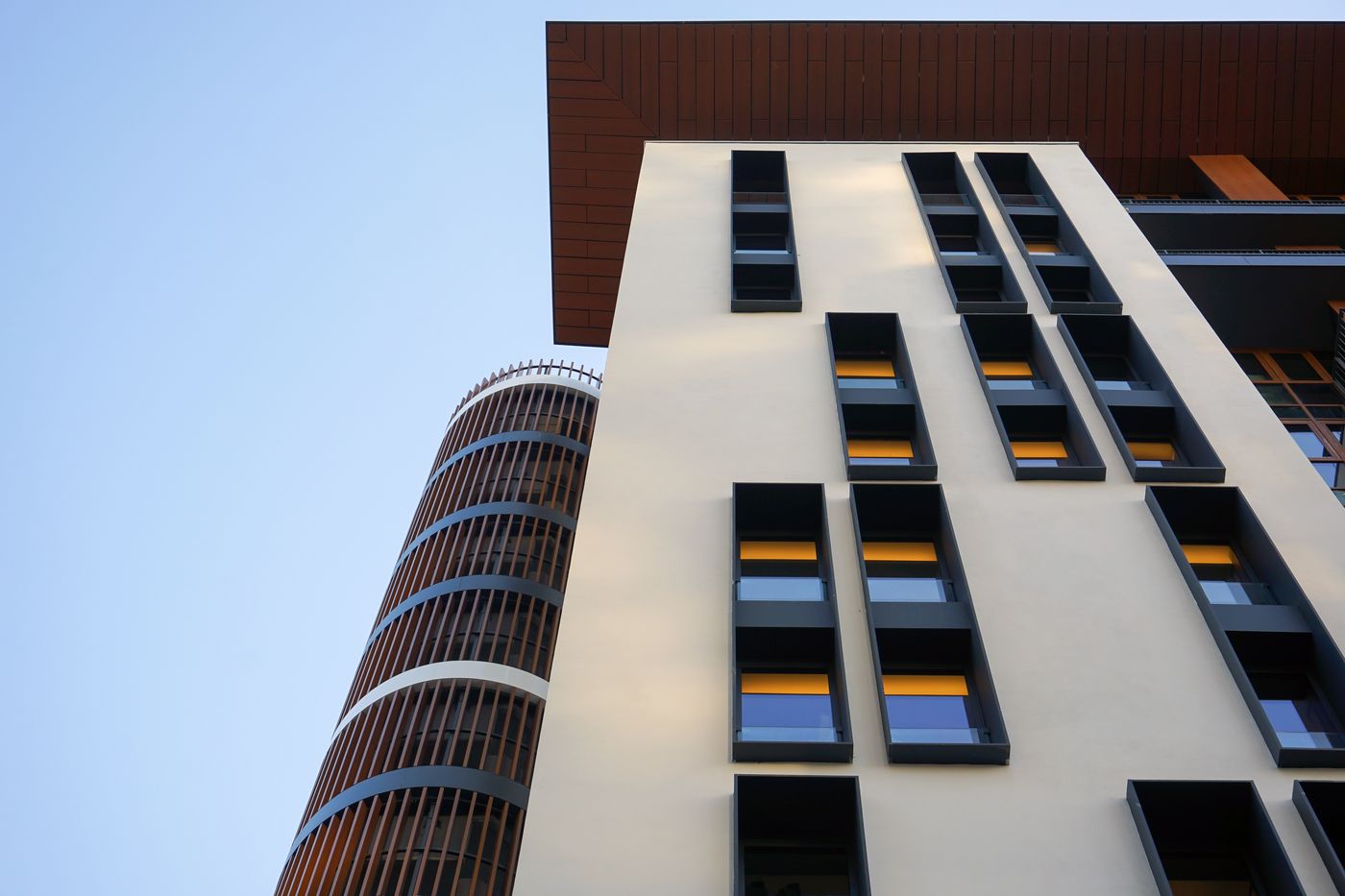 Milano-Verticale---Una-Esperienze-General-view-50