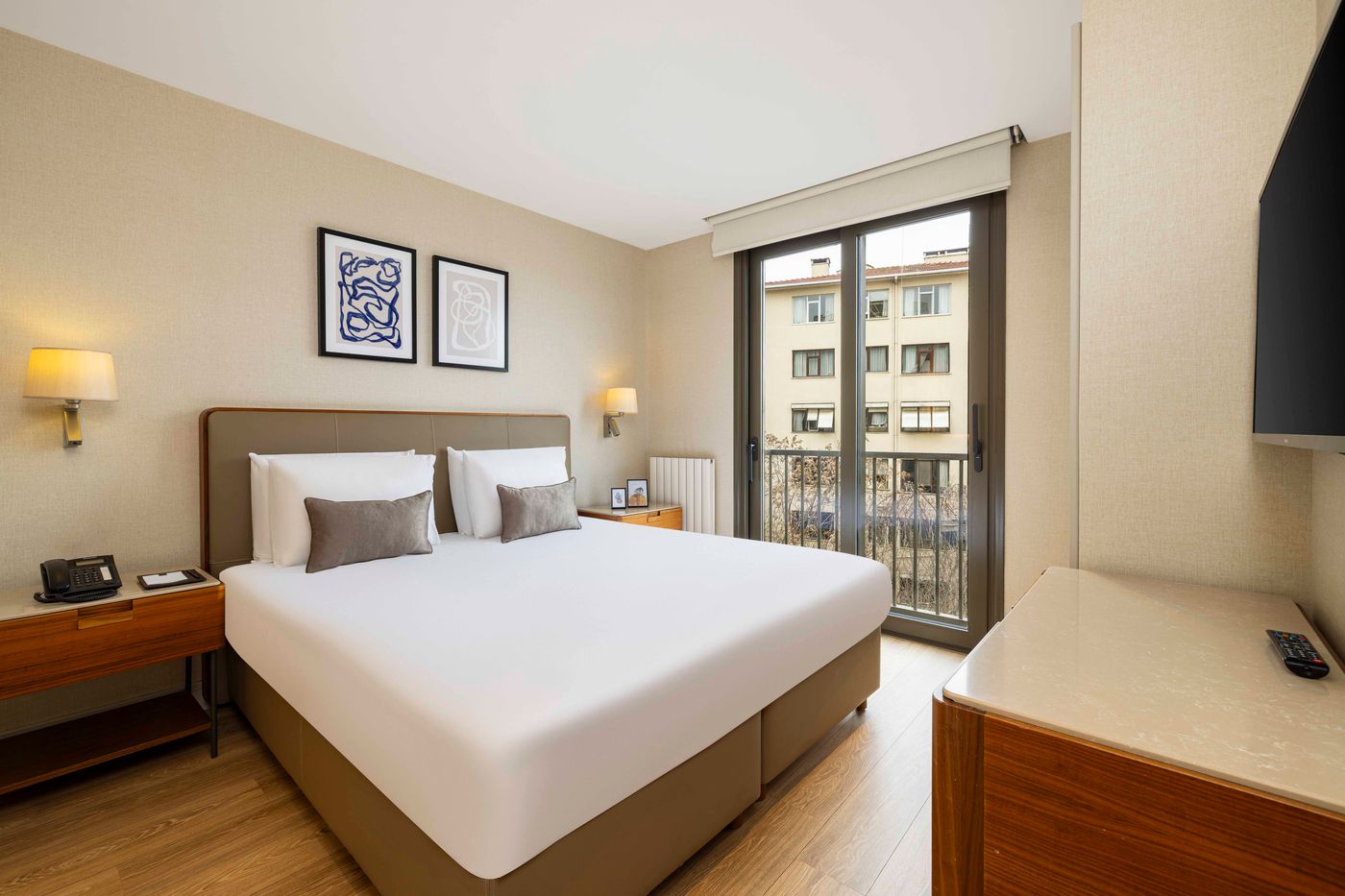 TZL-Suites-Room-20