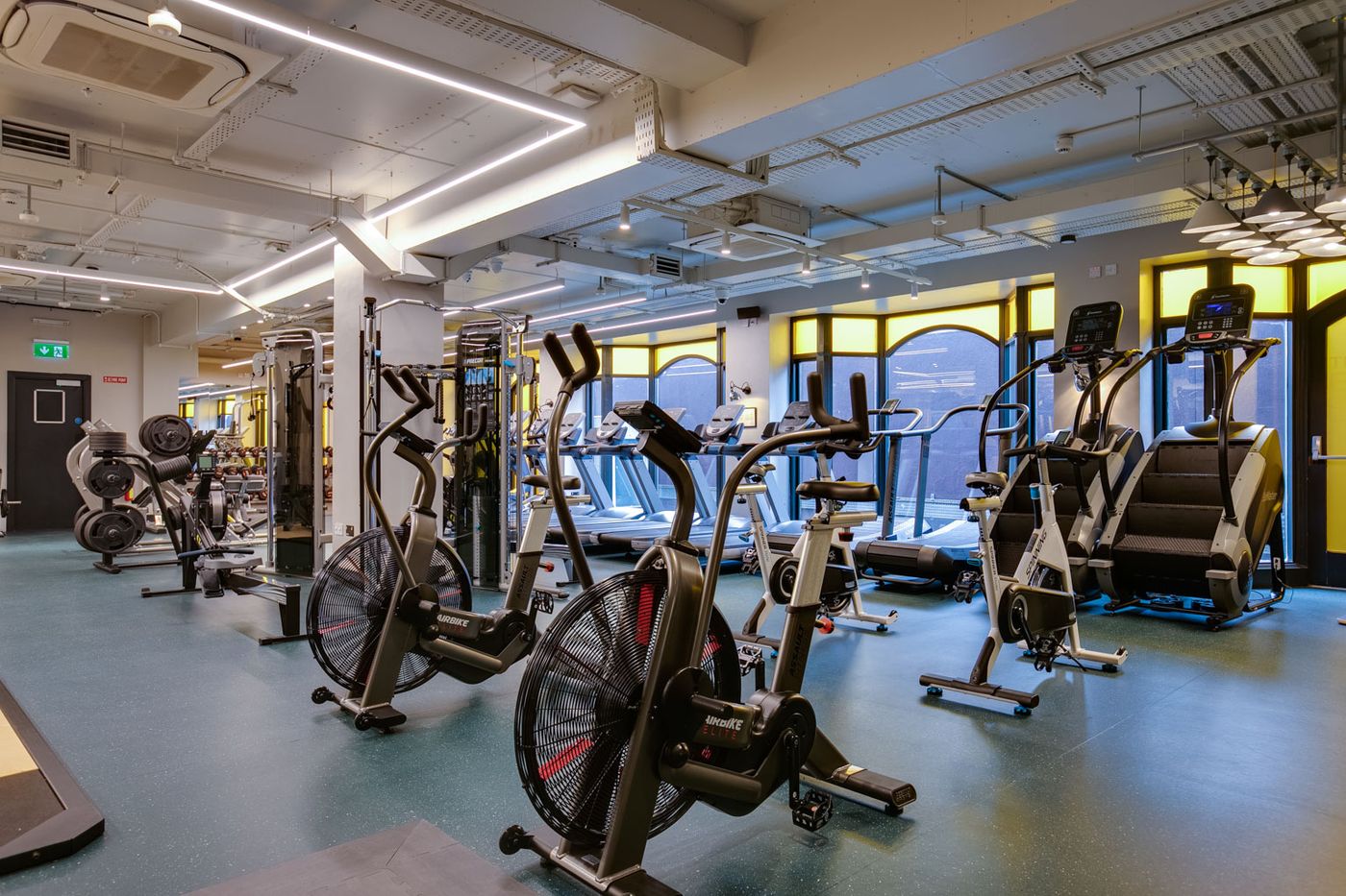 The-Davenport-Sports-and-Entertainment-22