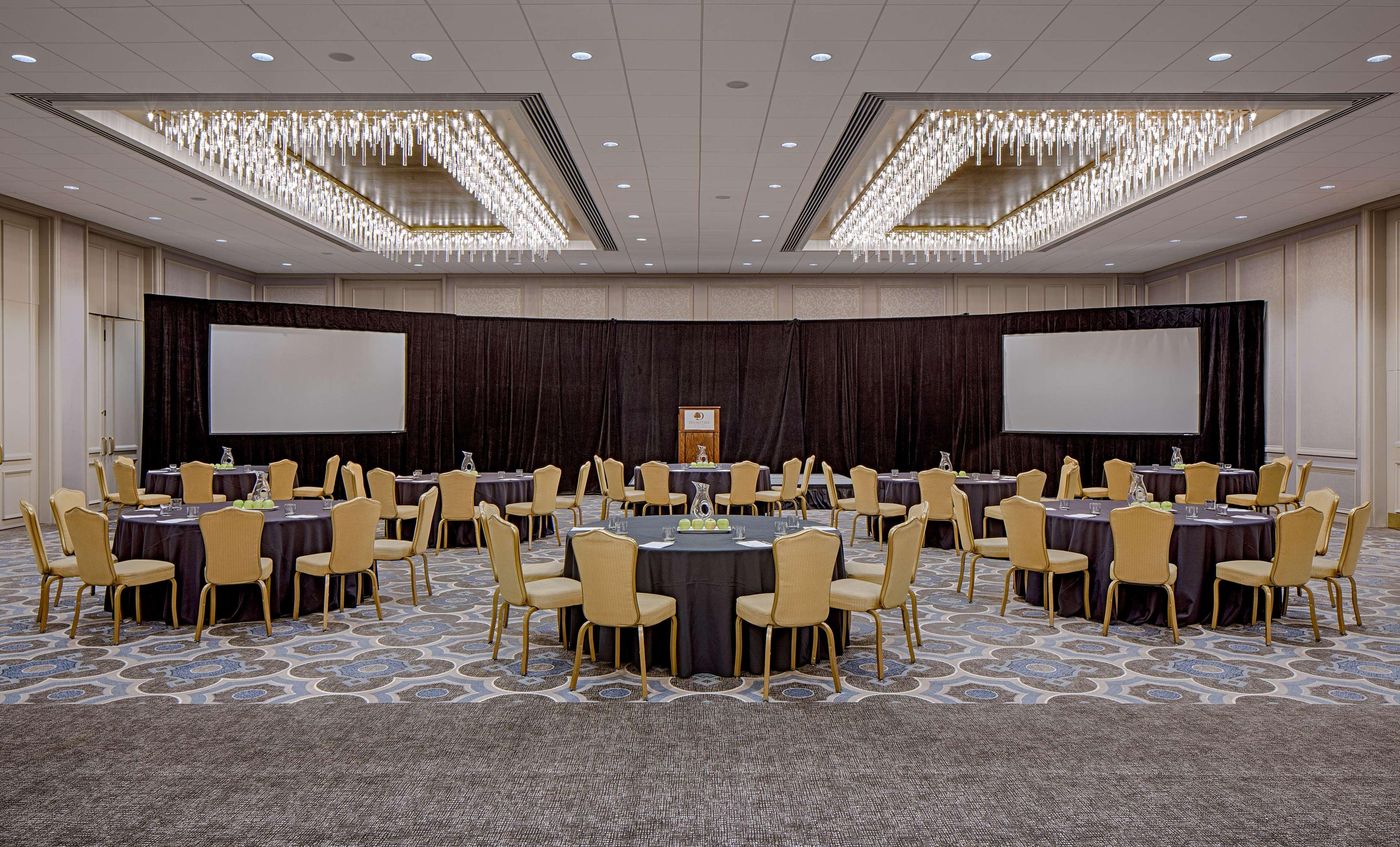 Doubletree Houston Greenway Plaza-United States-HOUSTON-General view-10